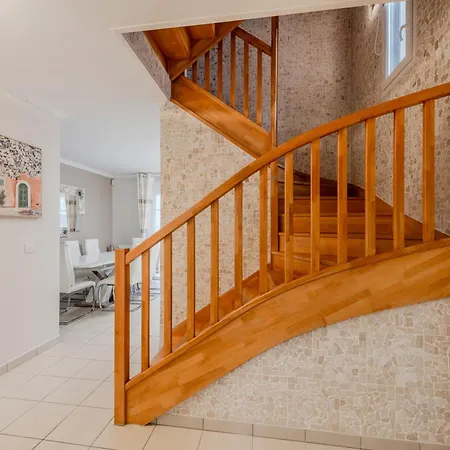 Madison - Disneyland Paris - 8 Pers - 4 Ch Apartment